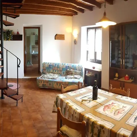 Holiday home Rustico Rezzonico